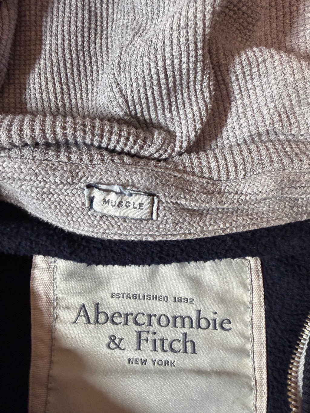 Abercombie Kapucnis ( WOMEN L - MEN S/M )