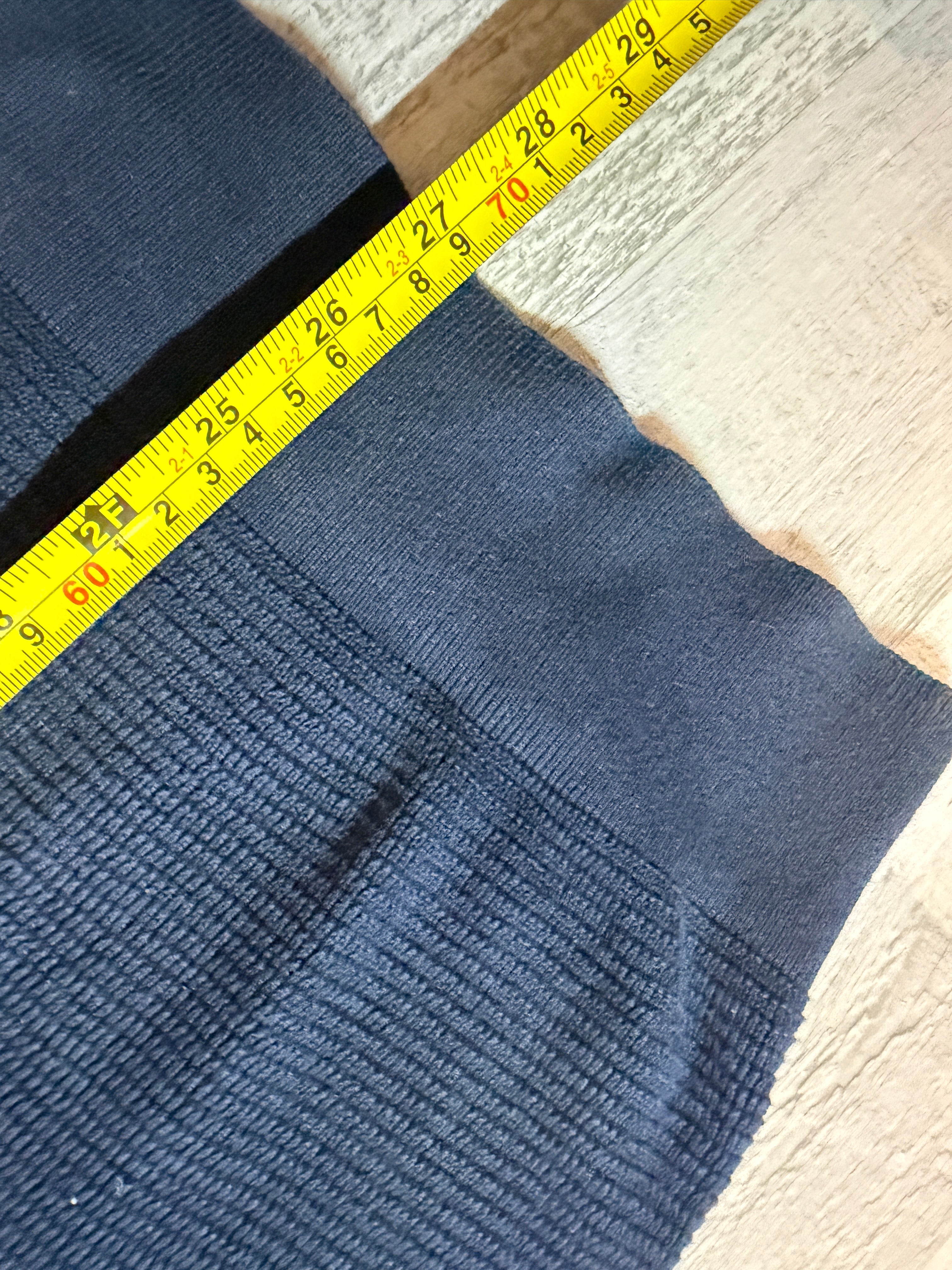 Lacoste Crewneck ( MEN M - L )