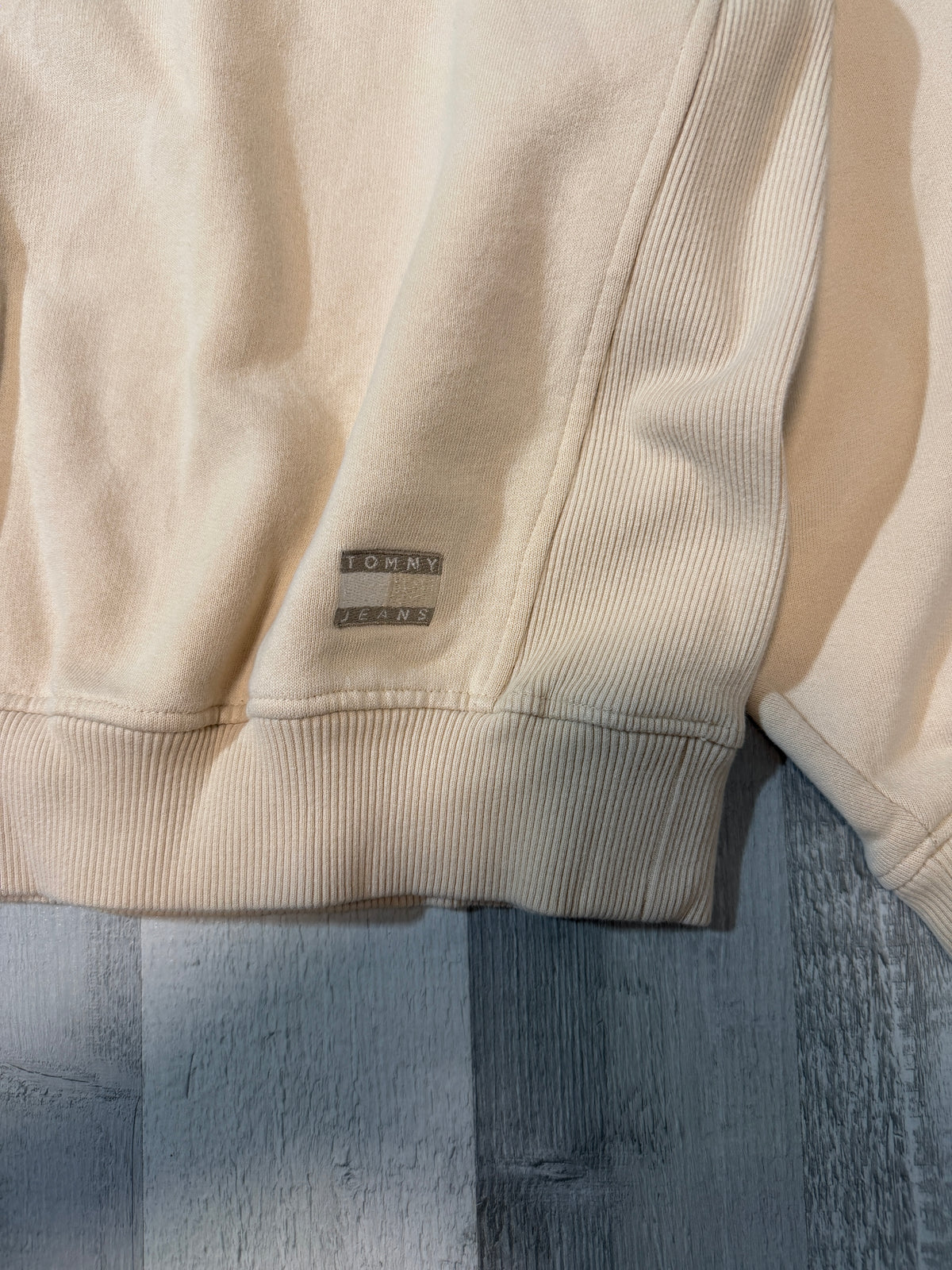Tommy Hilfiger Crewneck ( MEN XL )
