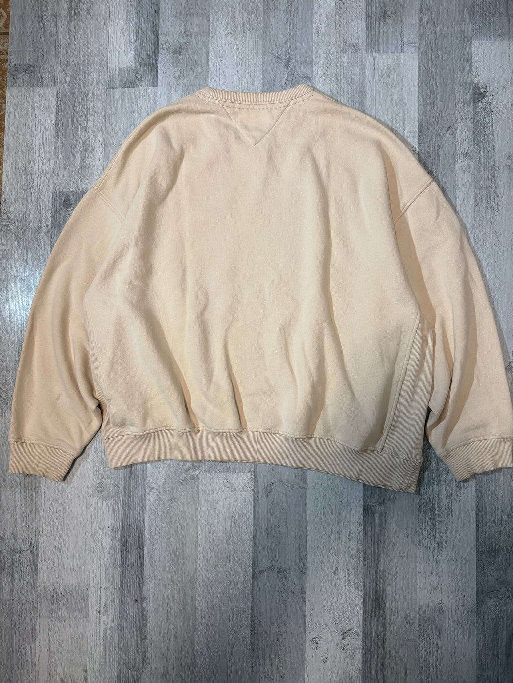 Tommy Hilfiger Crewneck ( MEN XL )